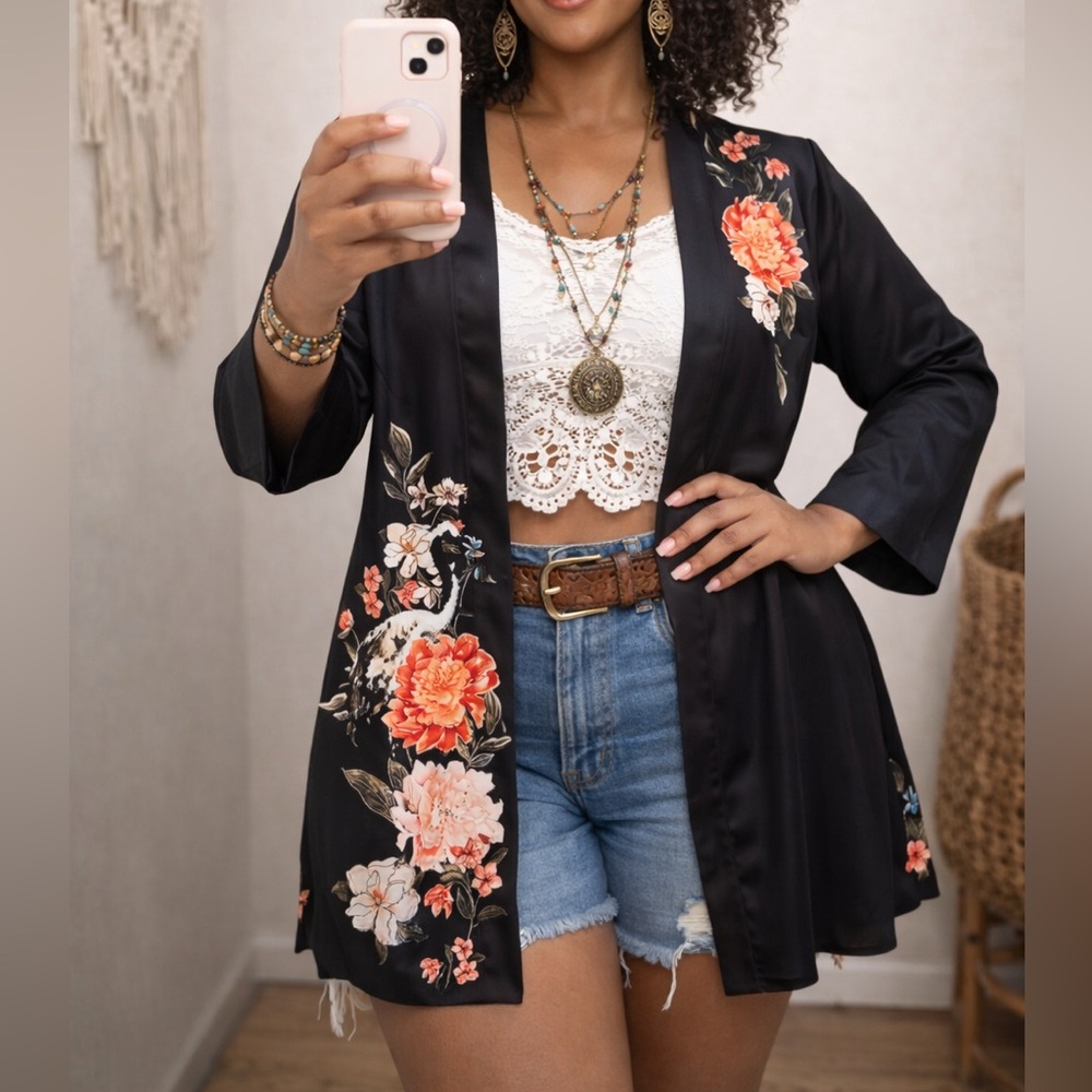 Chico’s Satin Floral Kimono Duster Jacket  Print Black Long Line Cardigan